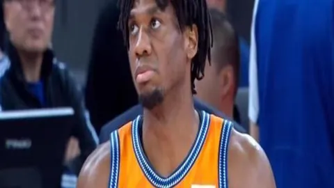 崇州2025半程马拉松即将起跑